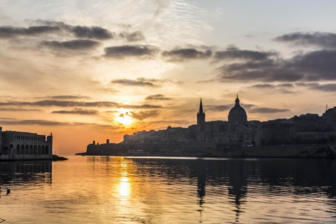 Luxe Apartment With Valletta And Harbour Views 슬리에마 외부 사진
